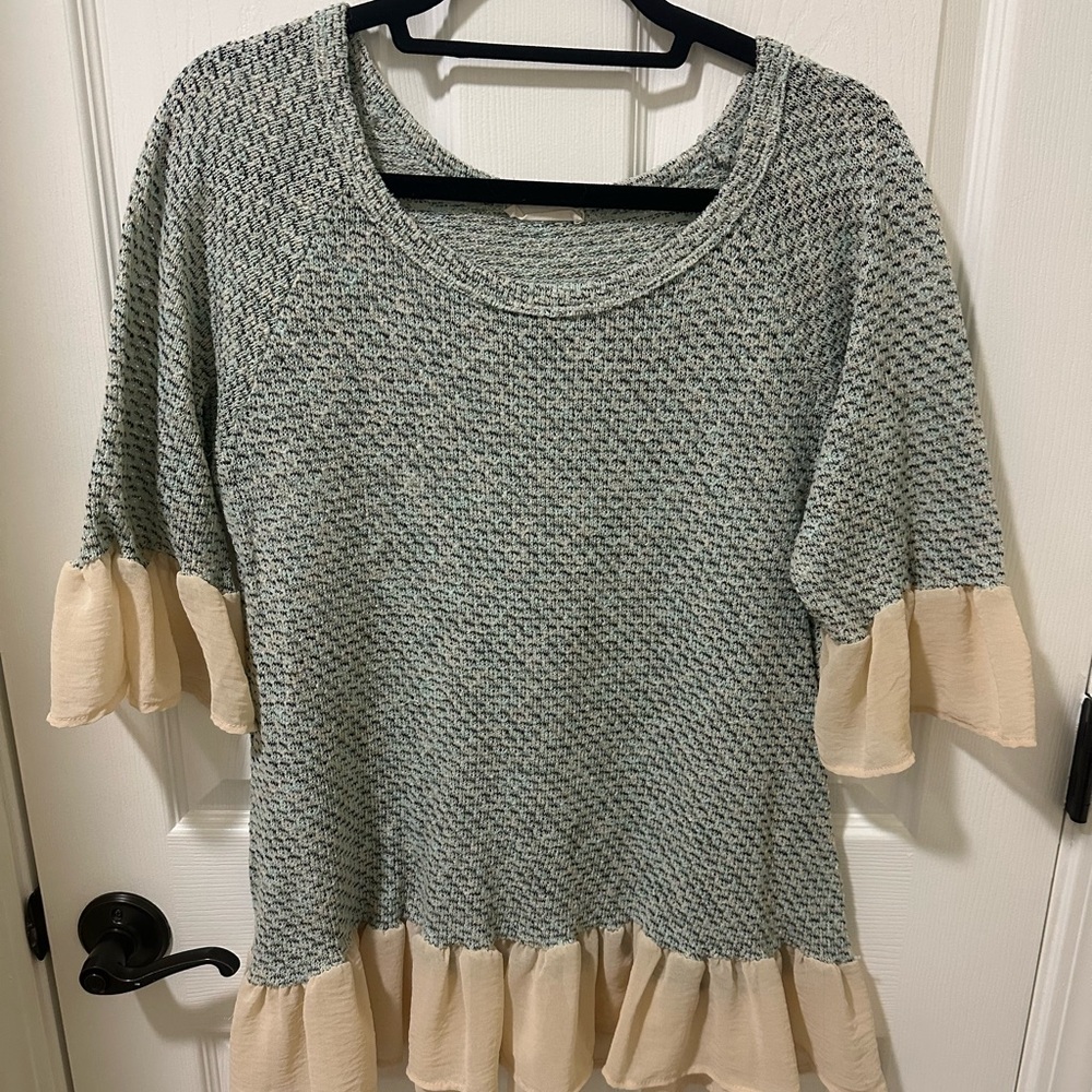 Curio Women’s XL Blue/Green/Black blouse